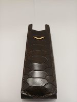 Чехол для Верту Vertu Signature S Design, Вертикальный Коричневый Змеиная кожа Чехол для Верту Vertu Signature S Design, Вертикальный Коричневый Змеиная кожа